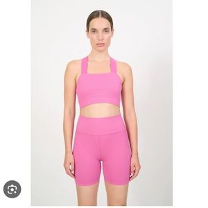 Lune Active LUNA RIB SHORT - WOMEN'S in Red Violet M